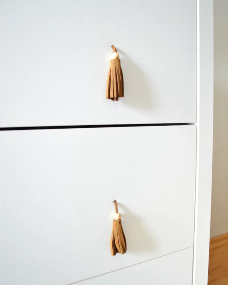 poignee meuble diy pompon cuir