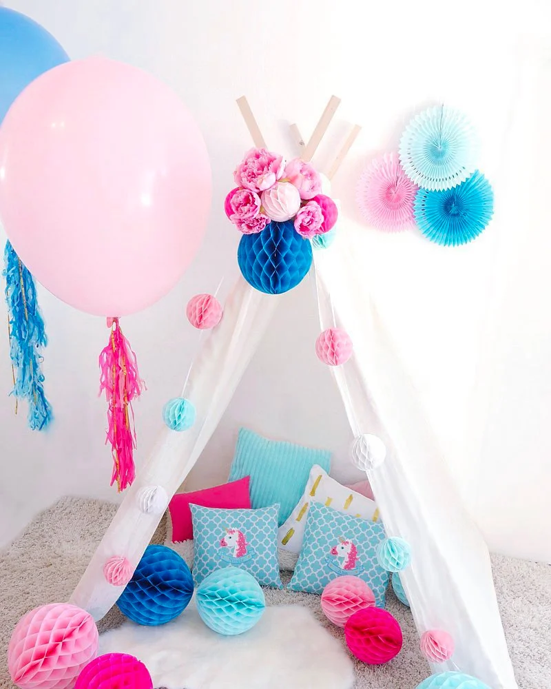 tipi diy pompons colores
