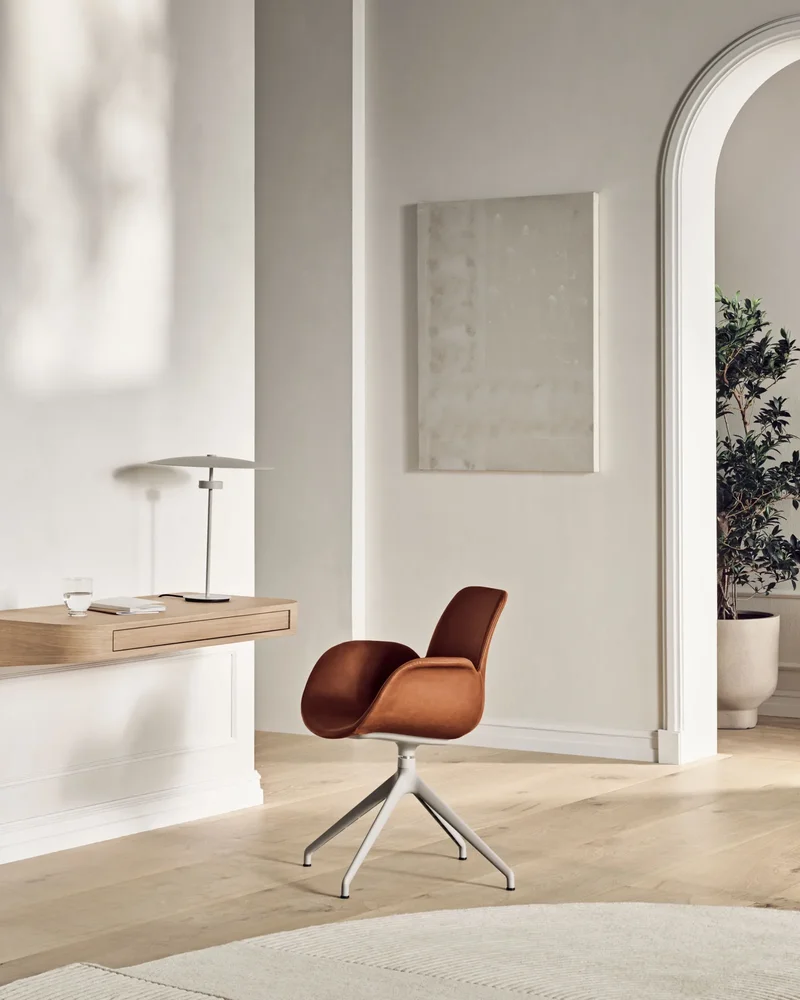 Bureau mural minimaliste bois madeindesign.com