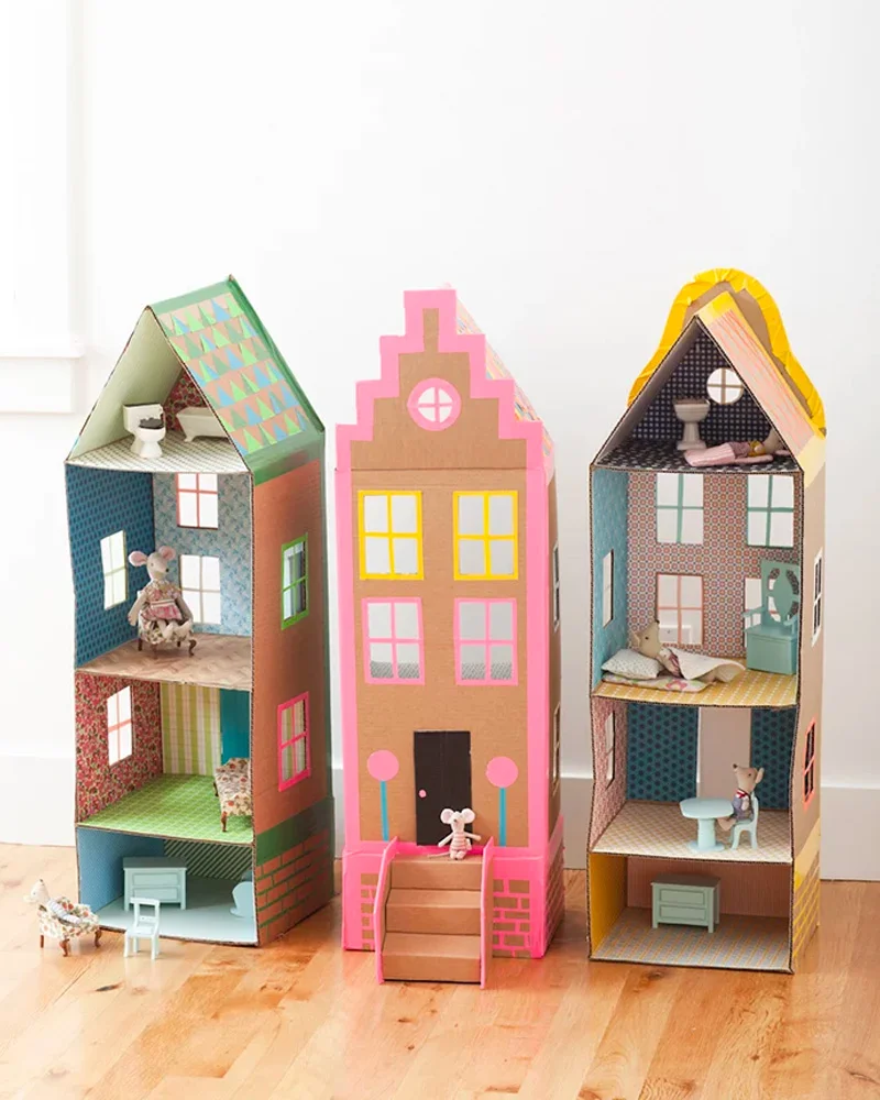 maison poupee diy carton