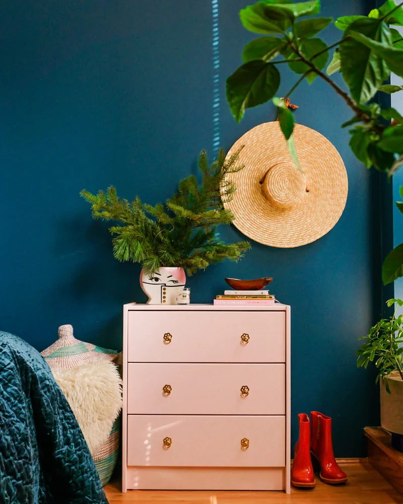 ikea hack rast peinture rose