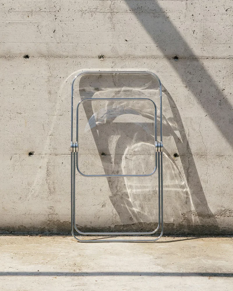 chaise pliante transparente
