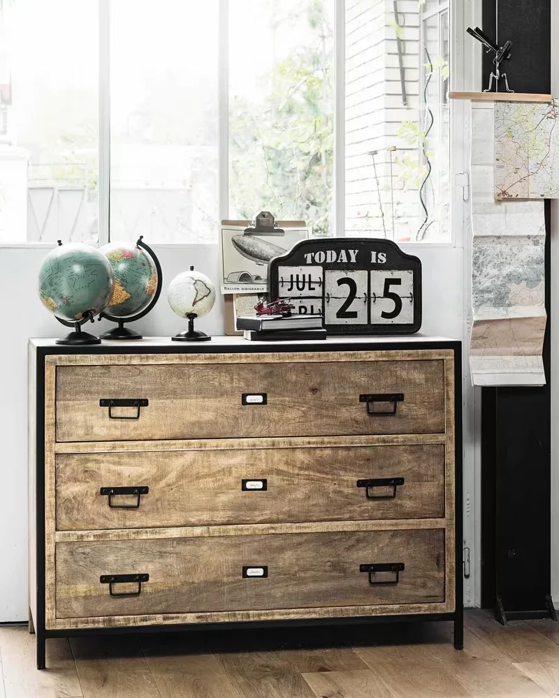 Commode en bois industrielle Maisons du Monde
