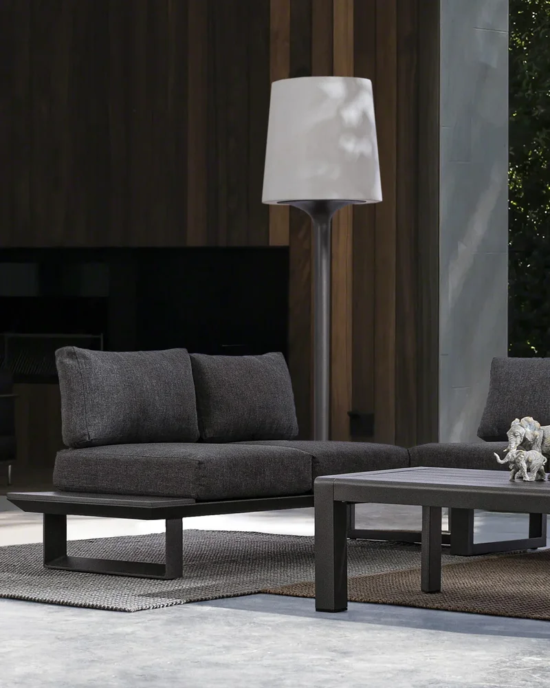 Salon de jardin d'angle noir et gris Westwing