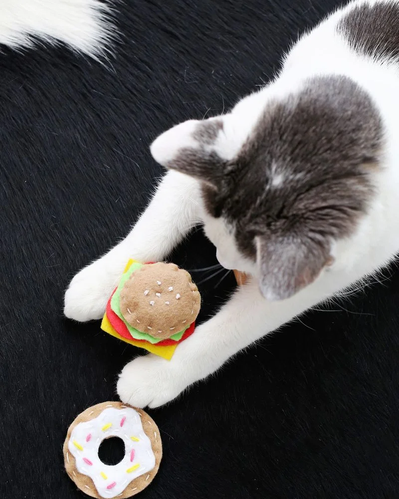 jouet chat diy feutrine