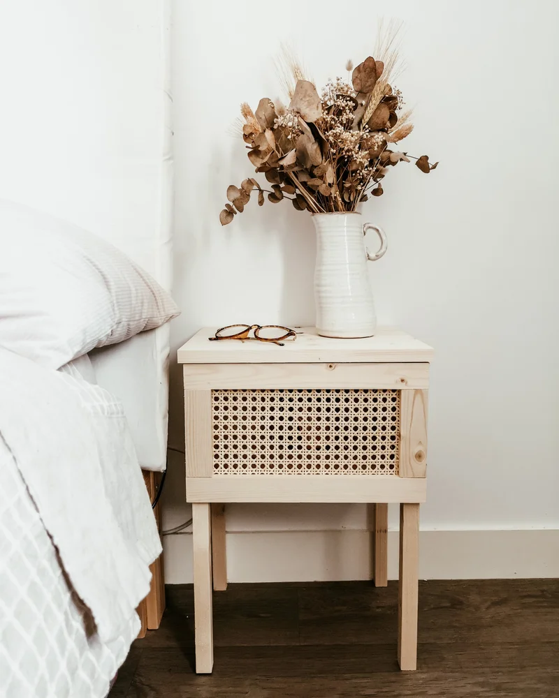 table chevet cannage diy