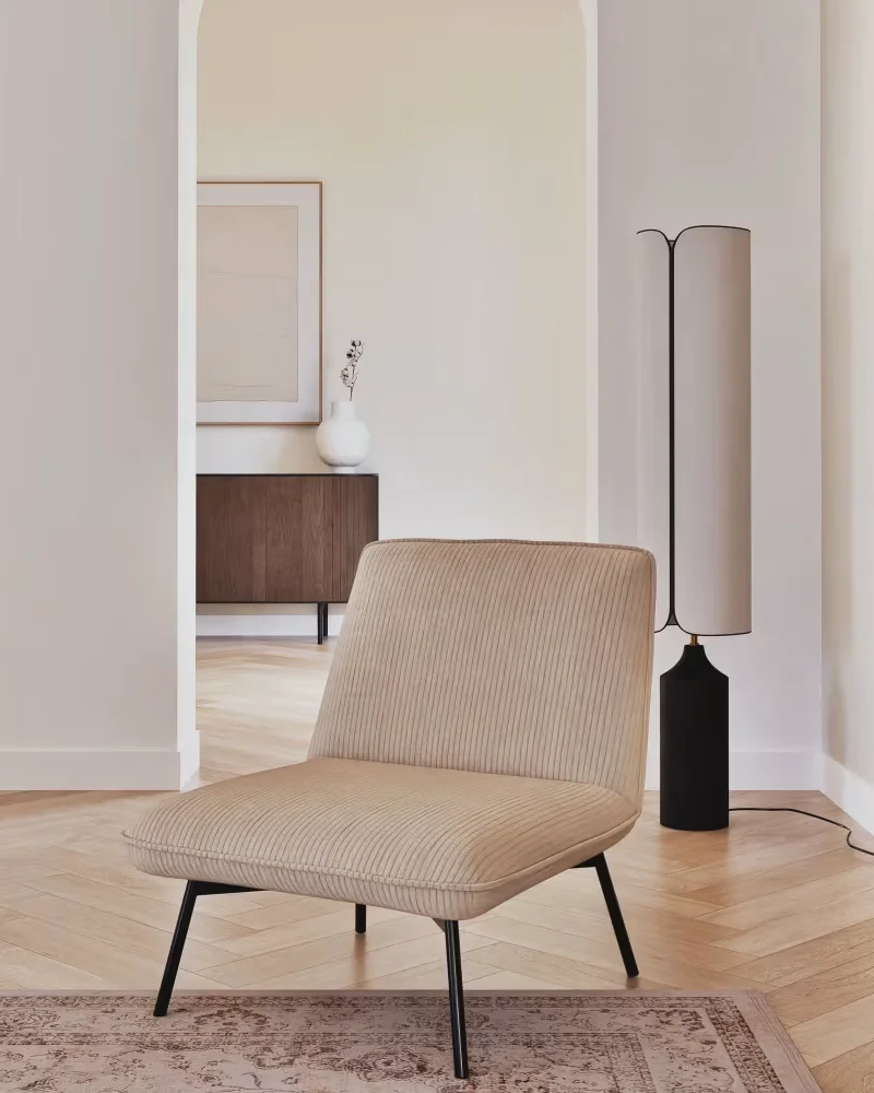 Fauteuil en velours côtelé beige Maisons du Monde