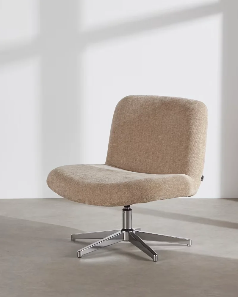 Fauteuil pivotant en velours Maisons du Monde
