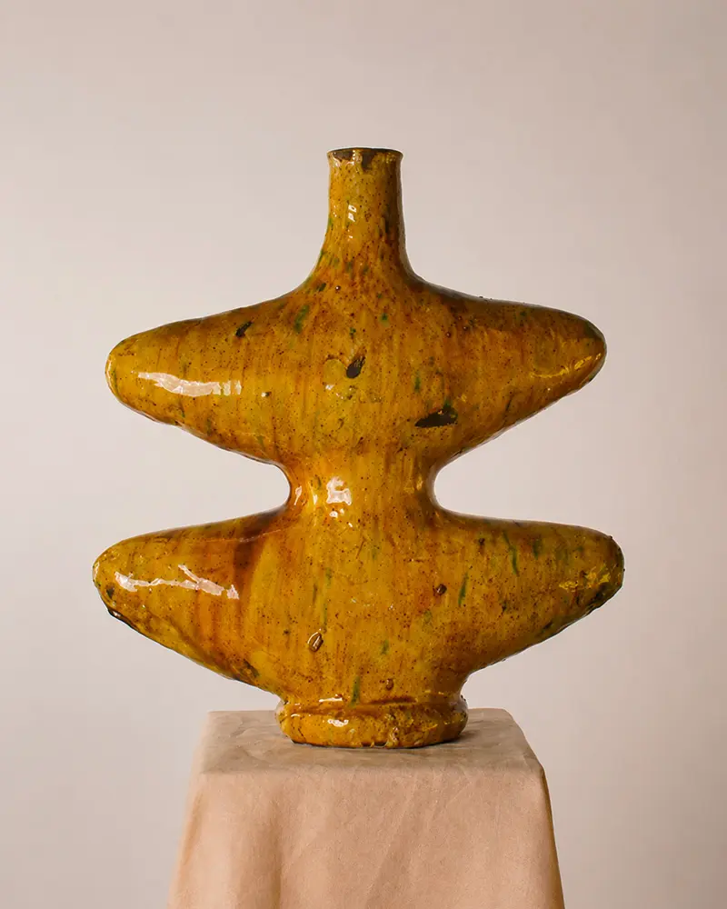 tamegroute sculptural vase