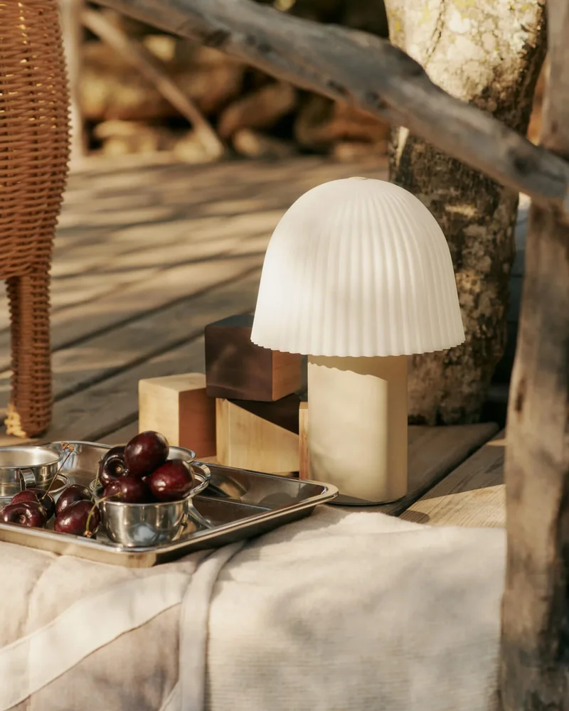lampe nomade beige