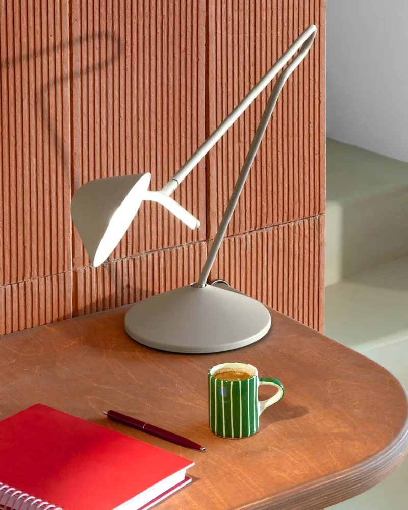 lampe bureau design blanche