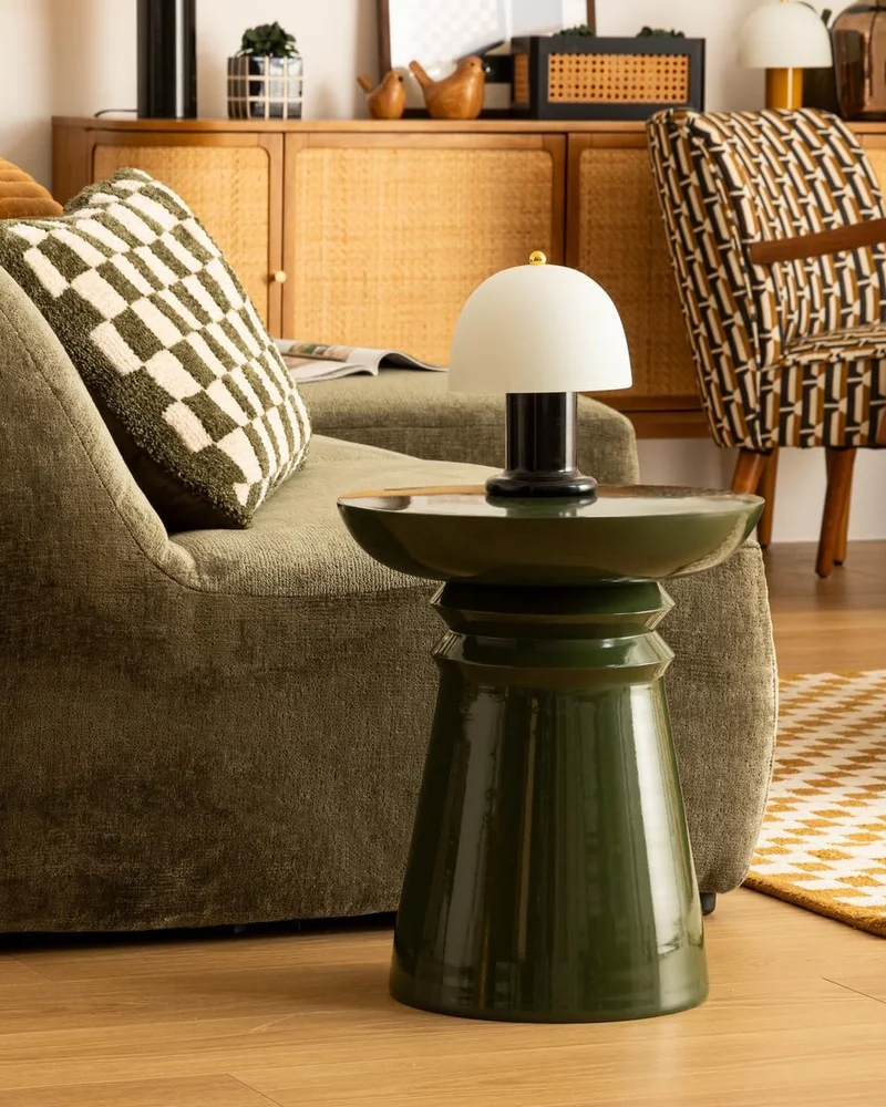 table appoint sculpturale metal vert