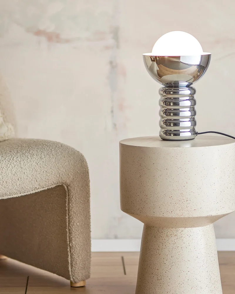 petite lampe metal chrome