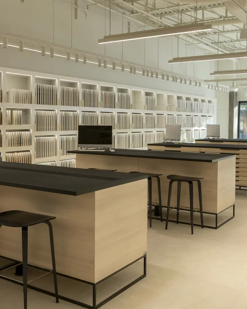amenagement showroom carrelage