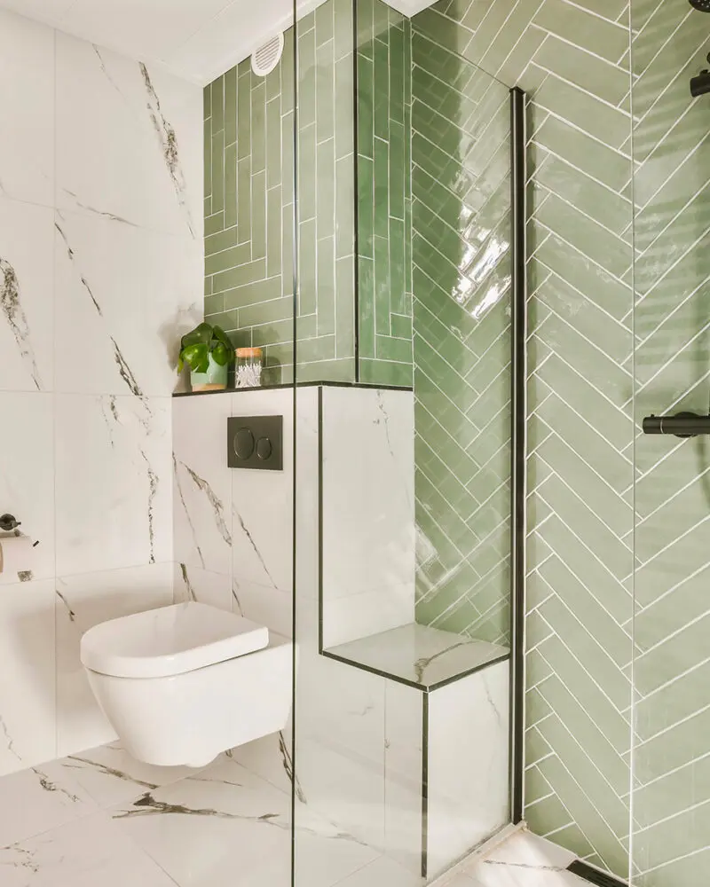 deco salle de bain carrelage vert sauge