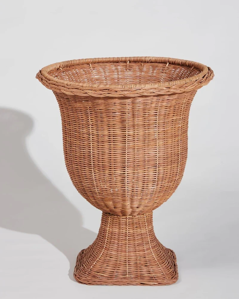 Grand vase coupe en rotin tressé Clarita H57 de Maisons du Monde