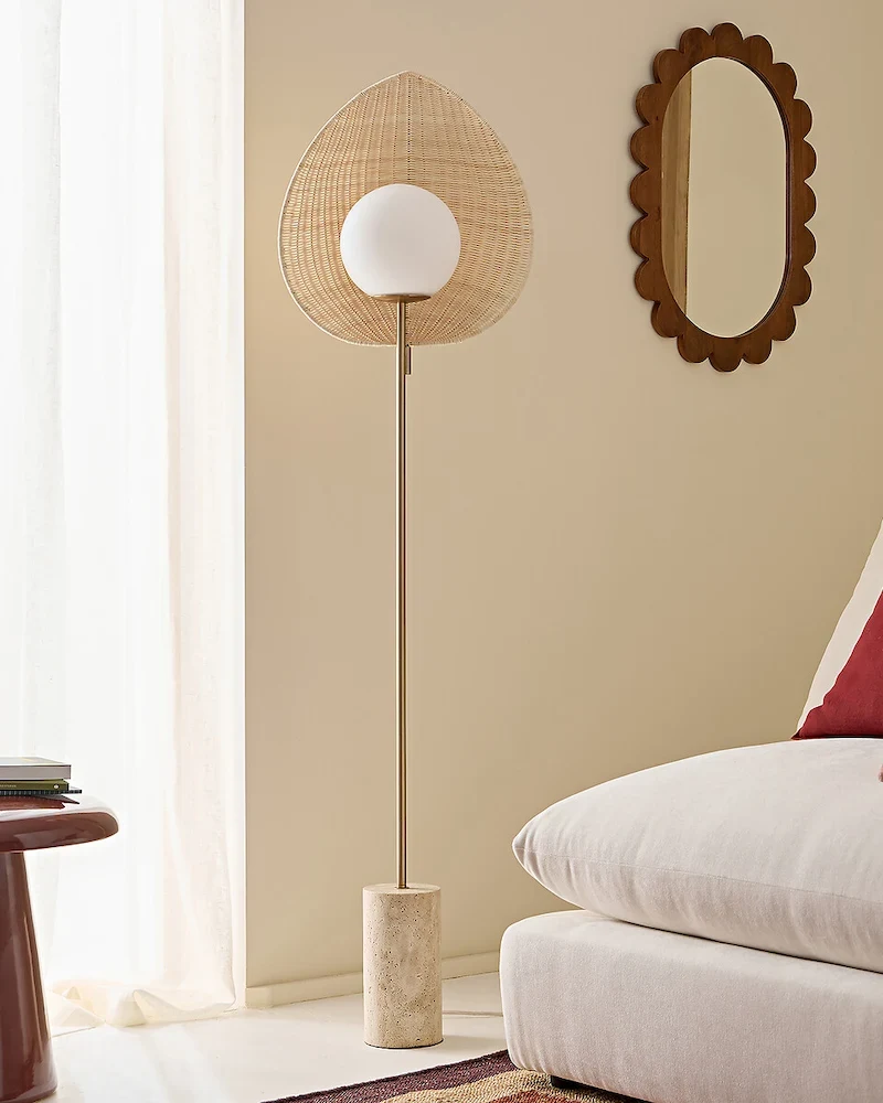 Lampadaire Javana en opaline, rotin et travertin de La Redoute Intérieurs