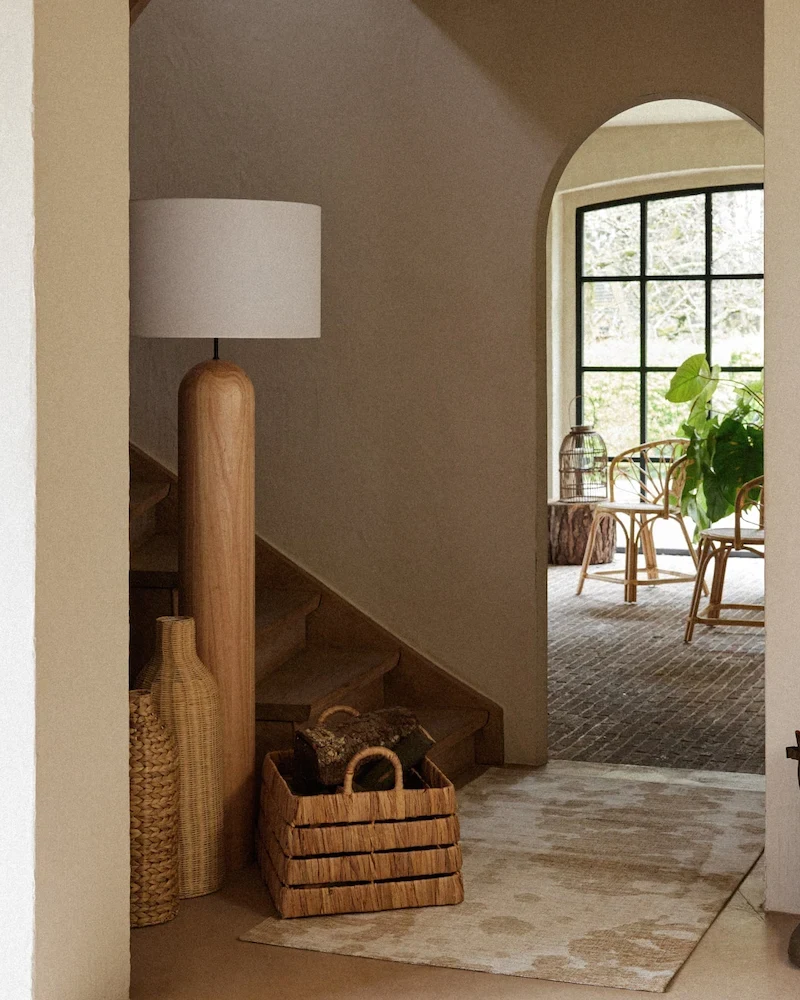 Grand vase en jacinthe d'eau tressée Hermine H50 de Maisons du Monde