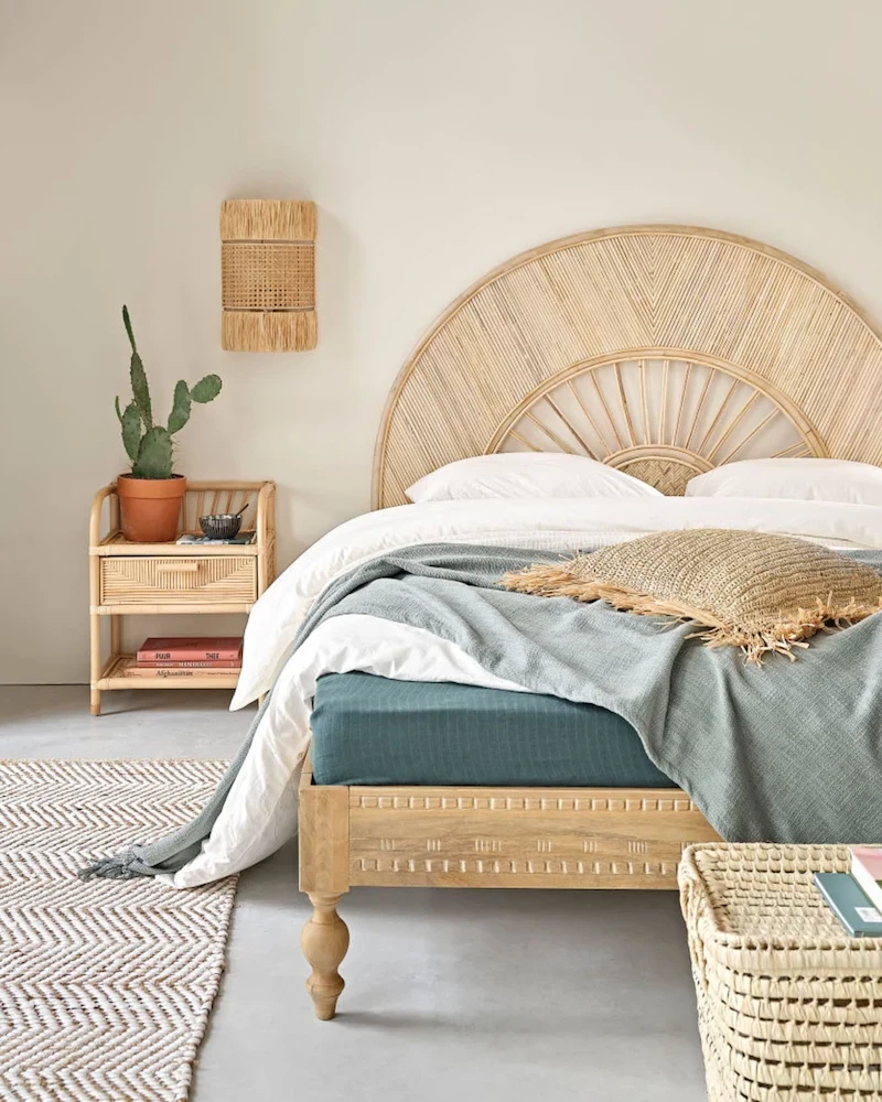 Table de chevet Tanja 1 tiroir en rotin beige de Maisons du Monde