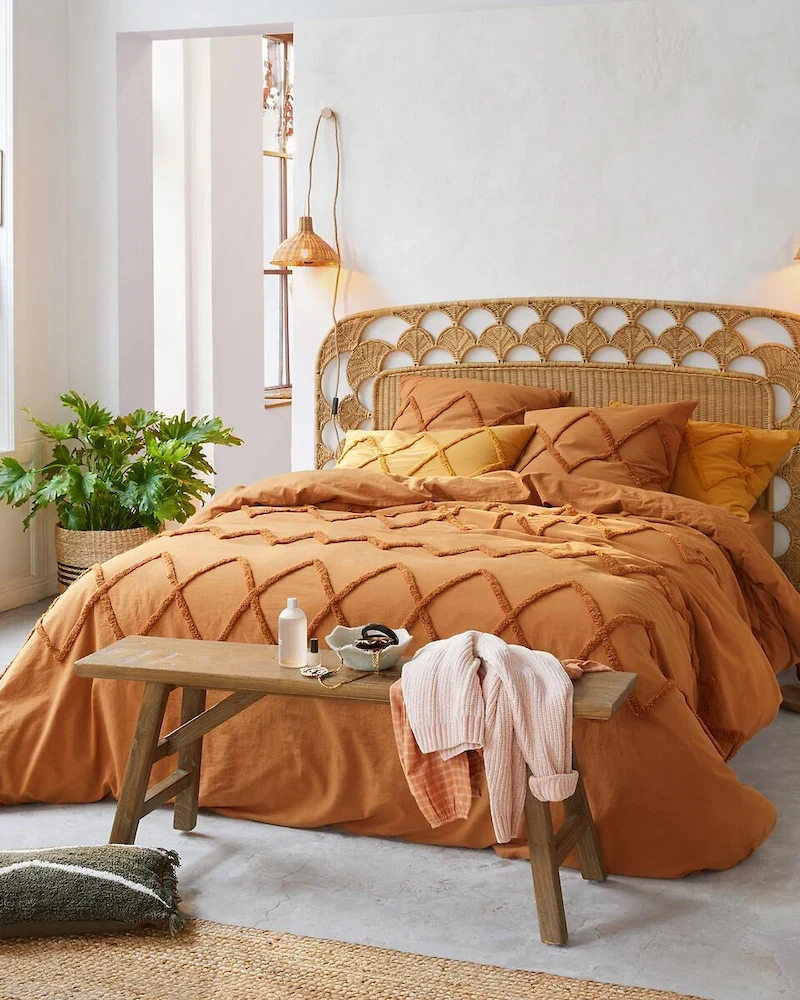 Tête de lit Palma en rotin tressé en forme d'écailles de La Redoute Intérieurs