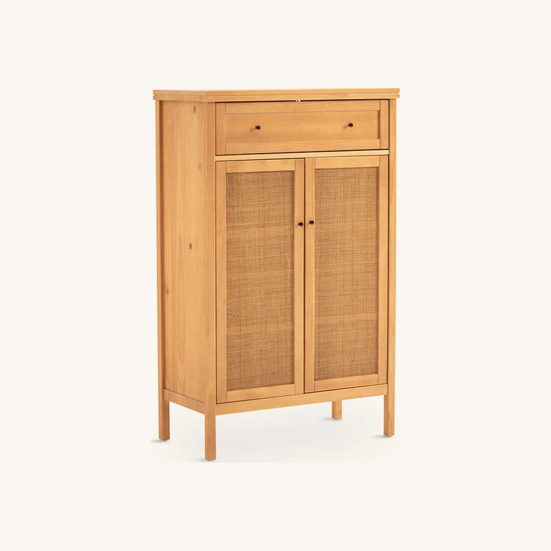 Buffet pin massif et cannage chez La Redoute