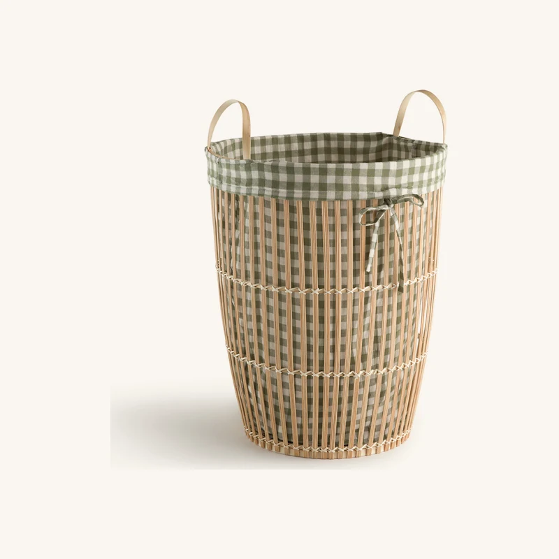 Panier à linge en bambou chez La Redoute