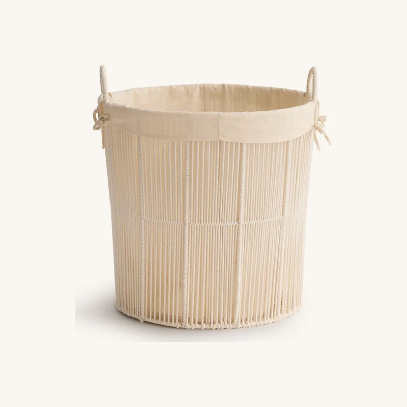 Panier à linge en corde de coton chez La Redoute