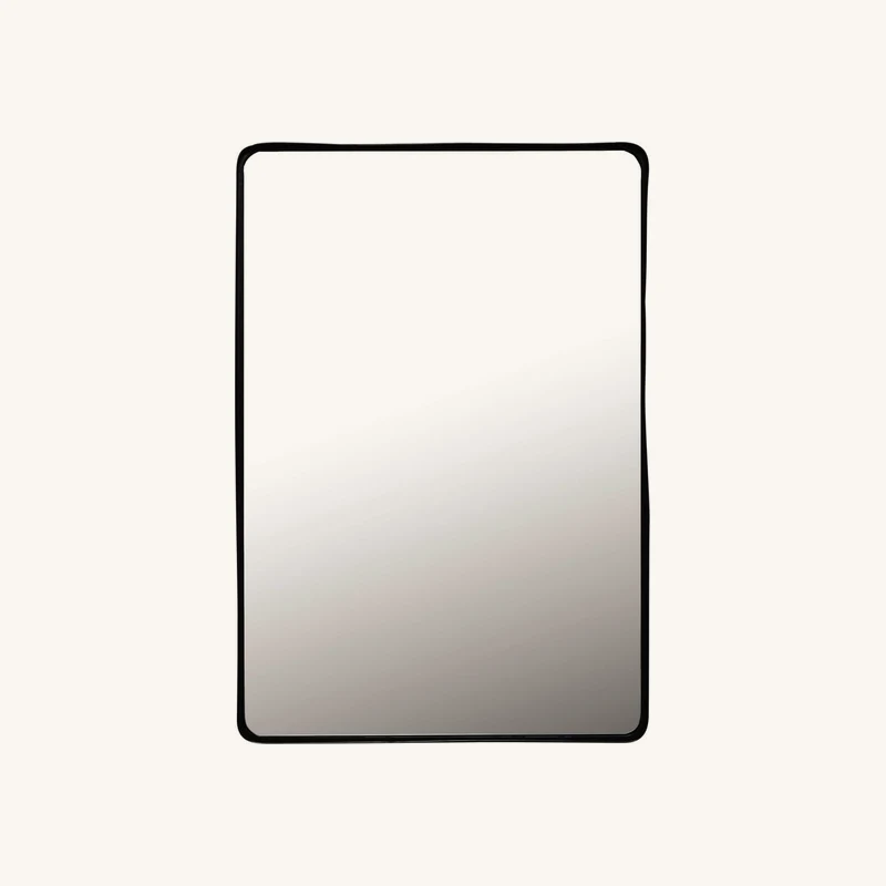 Miroir industriel rectangulaire en acier noir chez Maisons du Monde