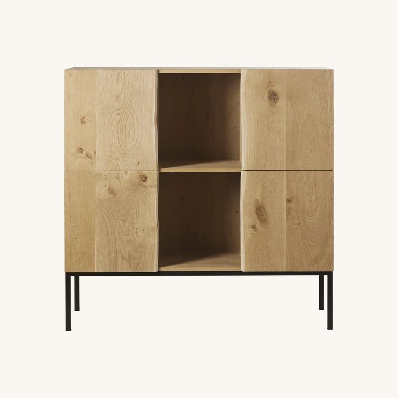 Buffet haut 4 portes en chêne massif chez Maisons du Monde