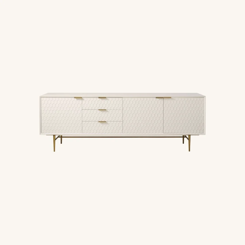 Buffet enfilade vintage 3 portes 3 tiroirs blanc chez Maisons du Monde