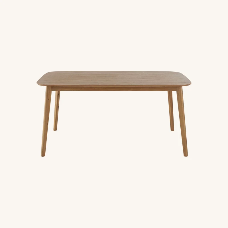 Table à manger vintage 4/6 personnes chez Maisons du Monde