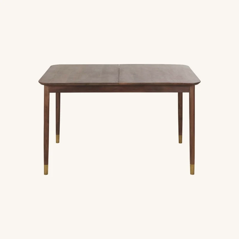Table à manger extensible en bois d'acacia chez Maisons du Monde