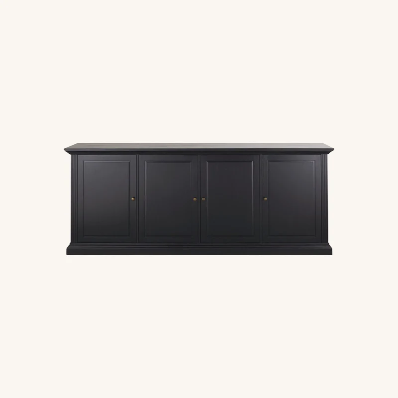 Buffet 4 portes noir chez Maisons du Monde