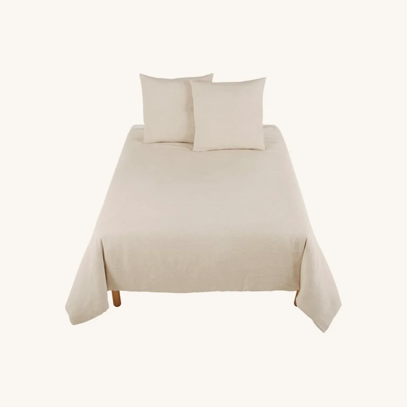 Parure de lit en lin lavé beige chez Maisons du Monde