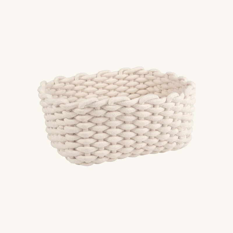Corbeille rectangulaire blanche chez Maisons du Monde
