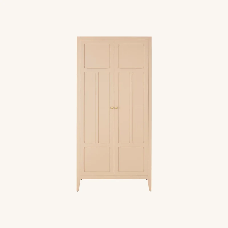 Armoire orange abricot chez Maisons du Monde