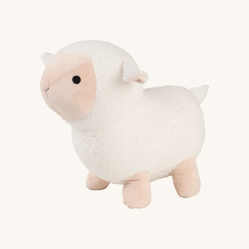 Peluche mouton bouclettes blanches et beiges chez Maisons du Monde