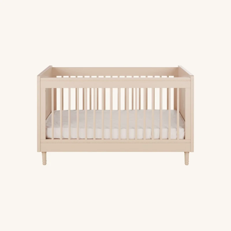 Lit bébé évolutif beige rosé chez Maisons du Monde