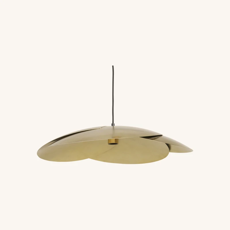 Suspension florale en métal doré brillant chez Maisons du Monde