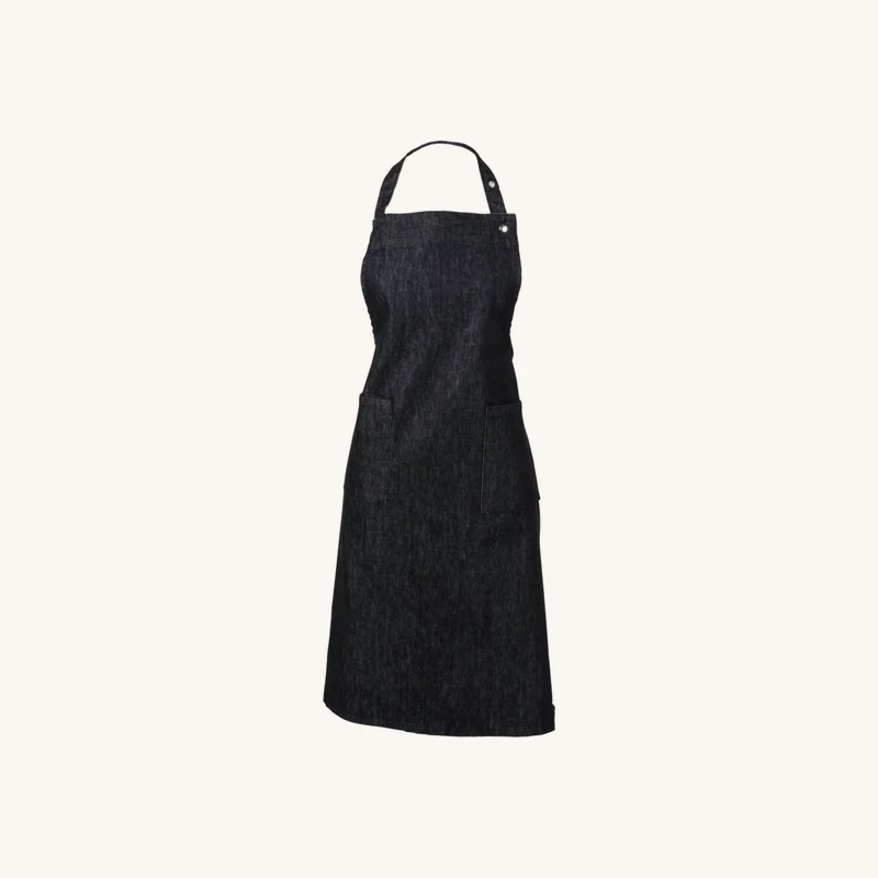 Tablier noir imitation denim chez Maisons du Monde