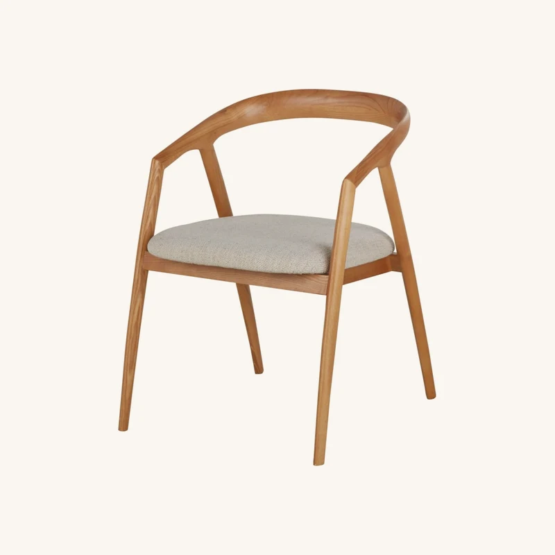 Chaise en tissu polyester beige et bois chez Maisons du Monde