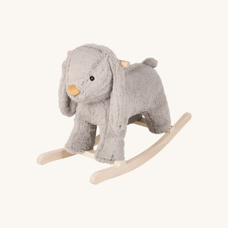 Lapin à bascule beige chez Maisons du Monde