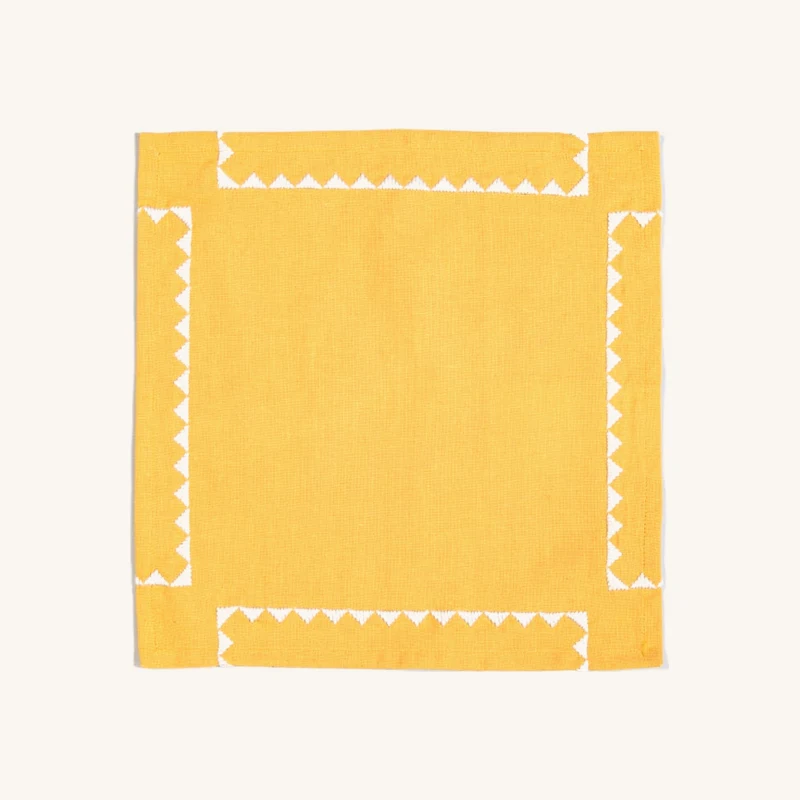 Serviettes en coton, lin et broderie blanche chez Maisons du Monde