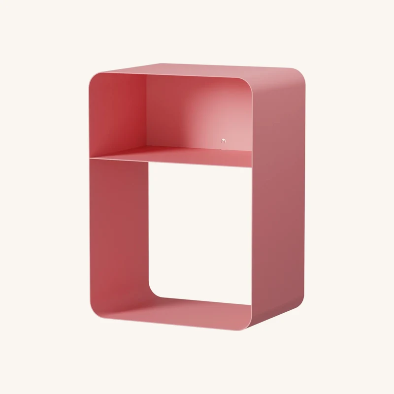 Table de chevet en acier rose chez The Cool Republic