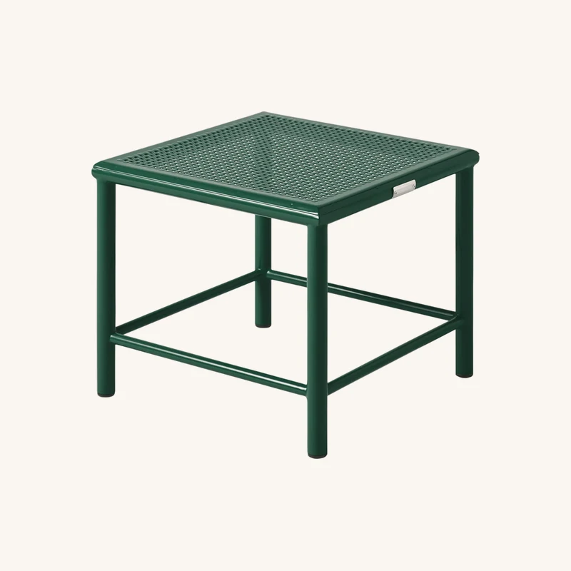 Tabouret carré en acier tressé vert mousse chez The Cool Republic