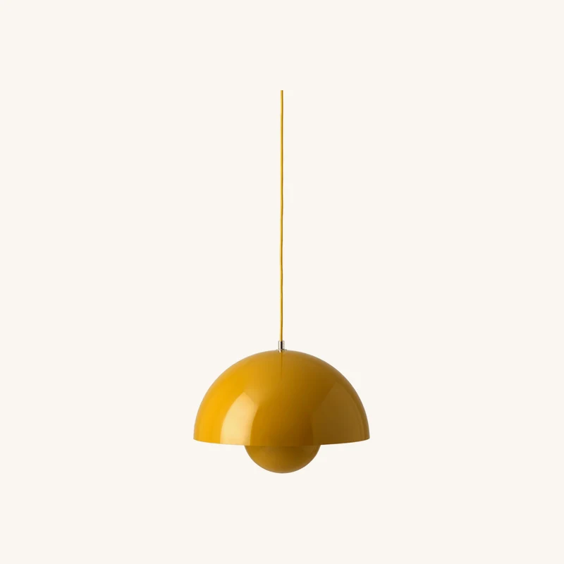 Suspension moutarde chez The Cool Republic
