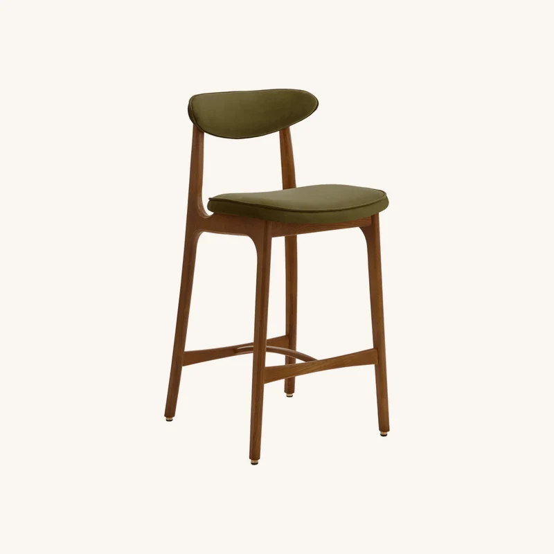 Chaise de bar s en tissu velvet olive ash 03 chez The Cool Republic