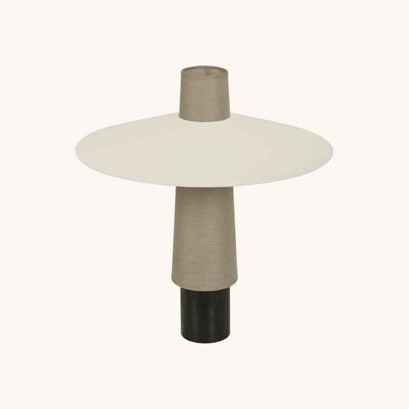 Lampe en tissu naturel chez The Cool Republic