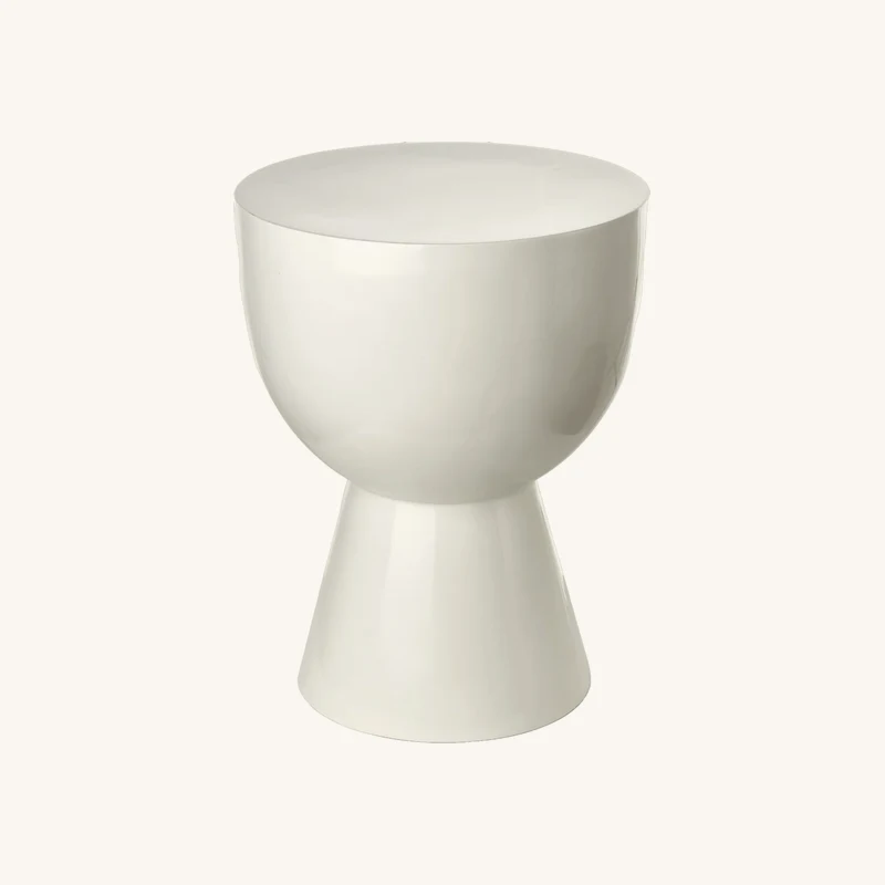 Tabouret blanc laqué tip tap chez The Cool Republic