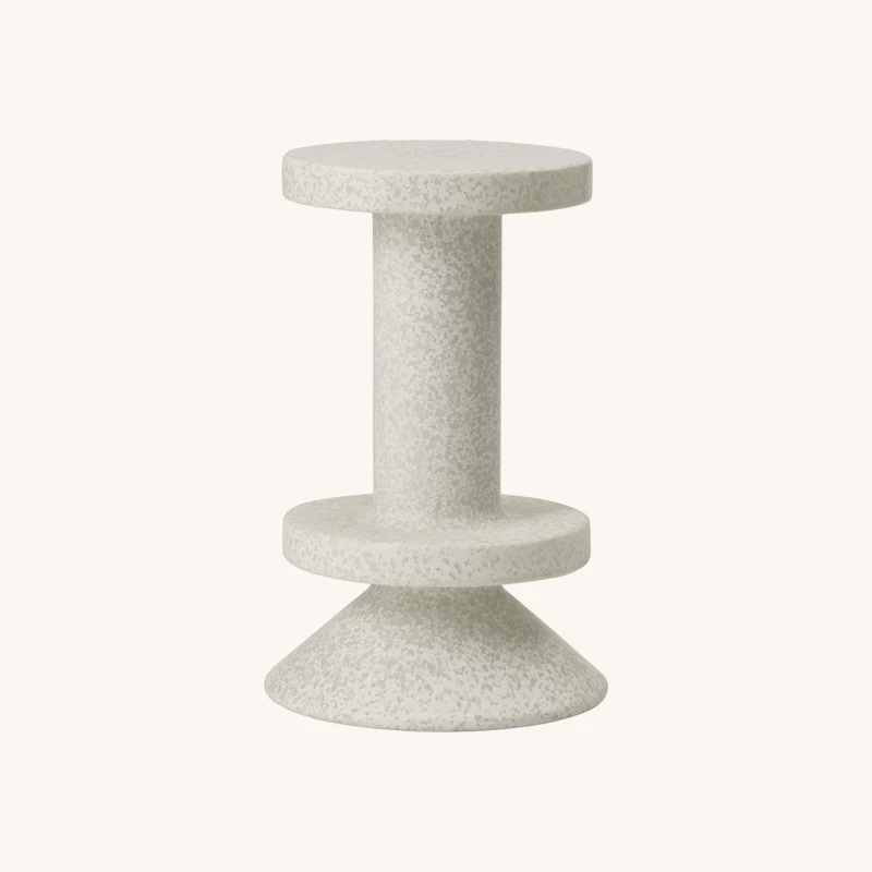 Tabouret de bar en plastique recyclé blanc chez The Cool Republic